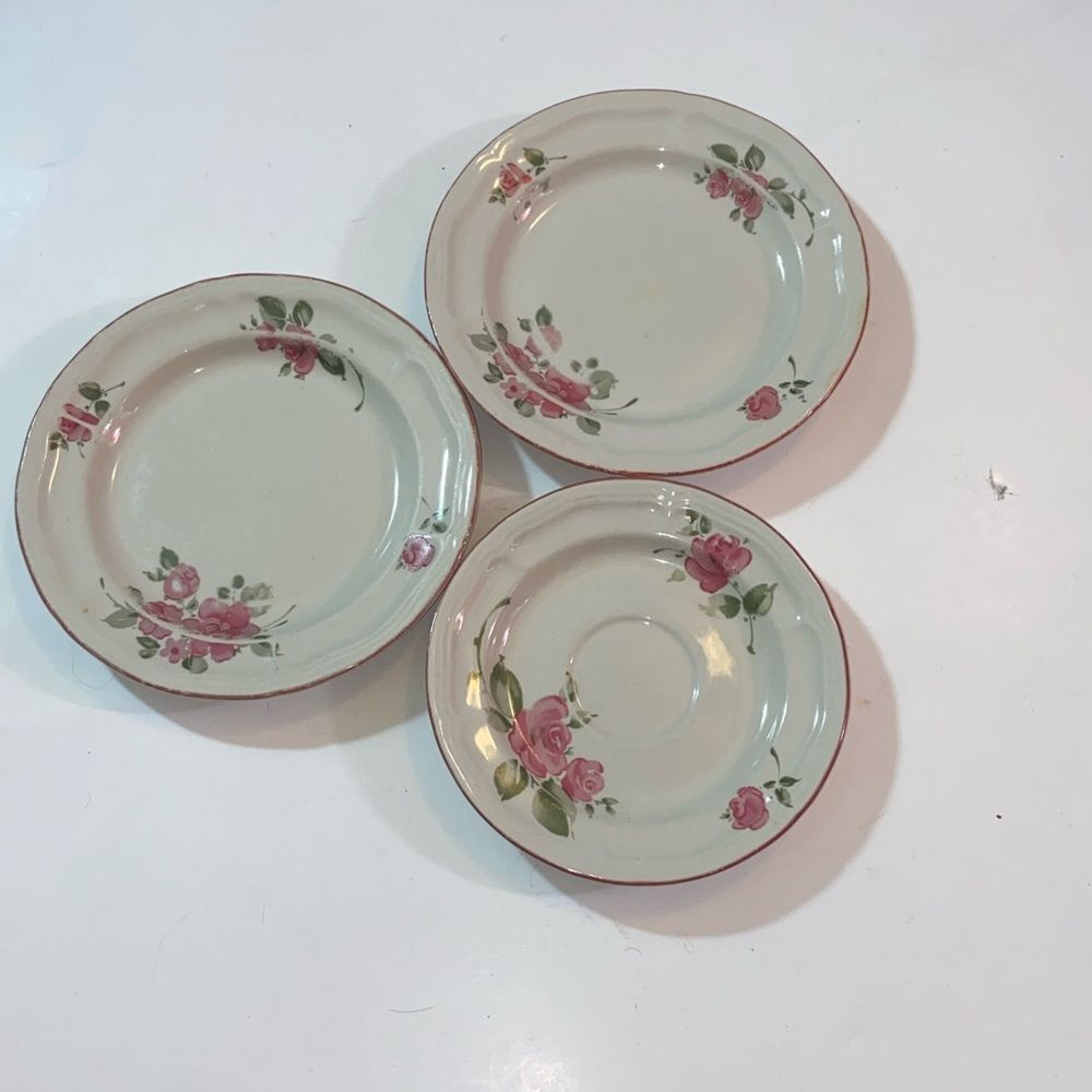VTG,Gibson Cream Dinnerware Plates Set 3
